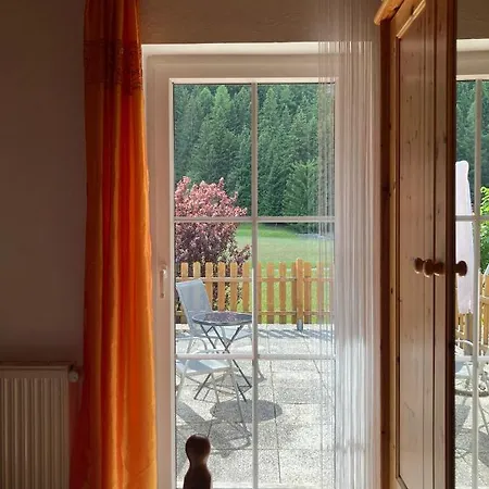 Haus Obernig Апартаменты *