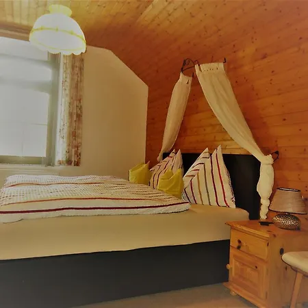 Haus Obernig شقة مالنتز